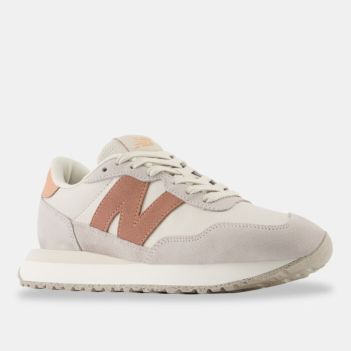 New Balance Women's 237 Shoes Orange image number 1