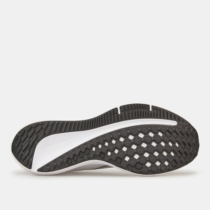 Nike Men's Winflo 10 Road Running Shoe White image number 4