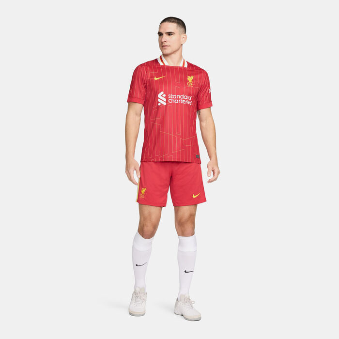 Nike Men's Liverpool F.C. Dri-FIT Stadium Home Replica Football Jersey - 2024/25 Red image number 2