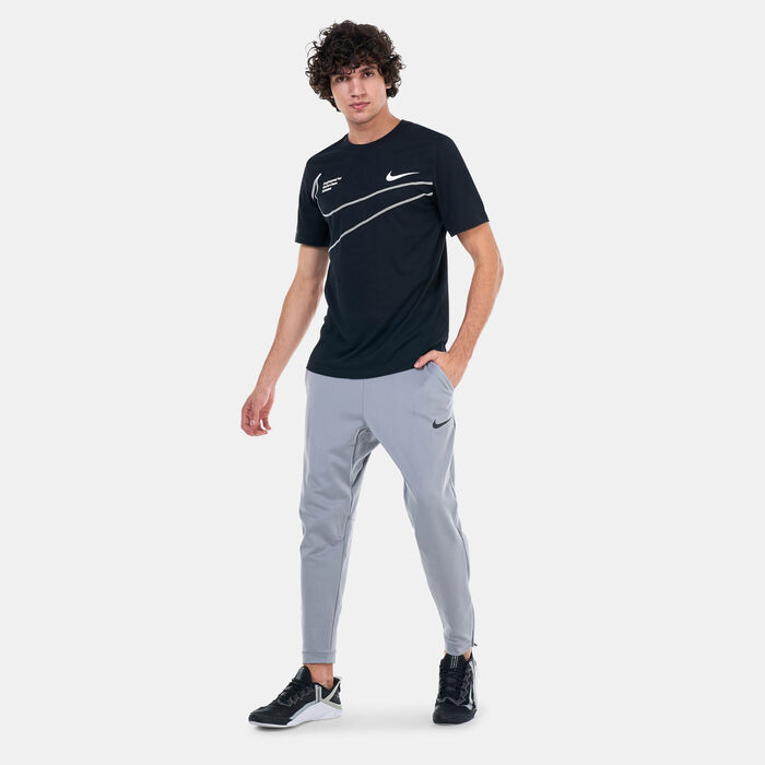 Nike Men's Dri-FIT Swoosh Training T-Shirt Black Nike Men's Dri-FIT Swoosh Training T-Shirt Black image number 2