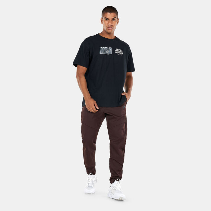 Nike Men's NBA Team 31 Courtside Max 90 T-Shirt Black Nike Men's NBA Team 31 Courtside Max 90 T-Shirt Black image number 2