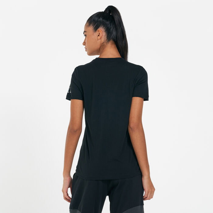 Nike Women's Sportswear T-Shirt Black Nike Women's Sportswear T-Shirt Black image number 1