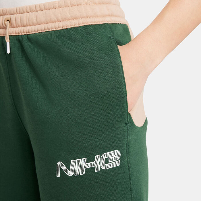 Nike Kids' Sportswear Amplify Joggers (Older Kids) Green image number 4