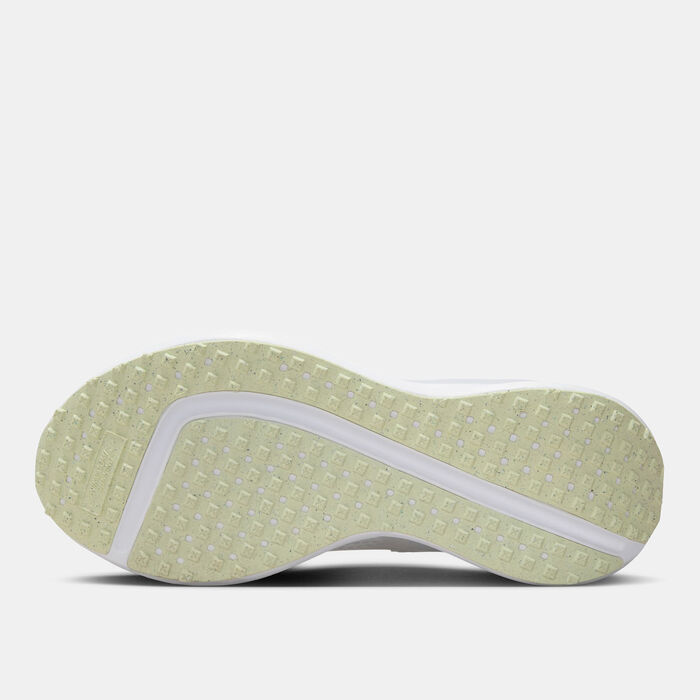 Nike Women's Interact Road Running Shoes White image number 3