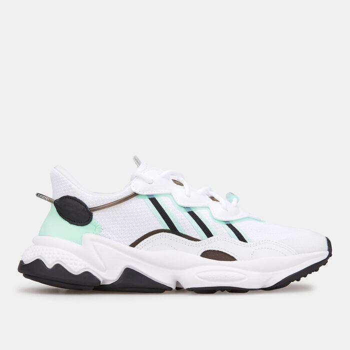 adidas Originals Women's OZWEEGO Shoe Black adidas Originals Women's OZWEEGO Shoe Black image number 0