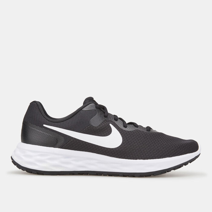 Nike Men's Revolution 6 Next Nature Road Running Shoe Black image number 0