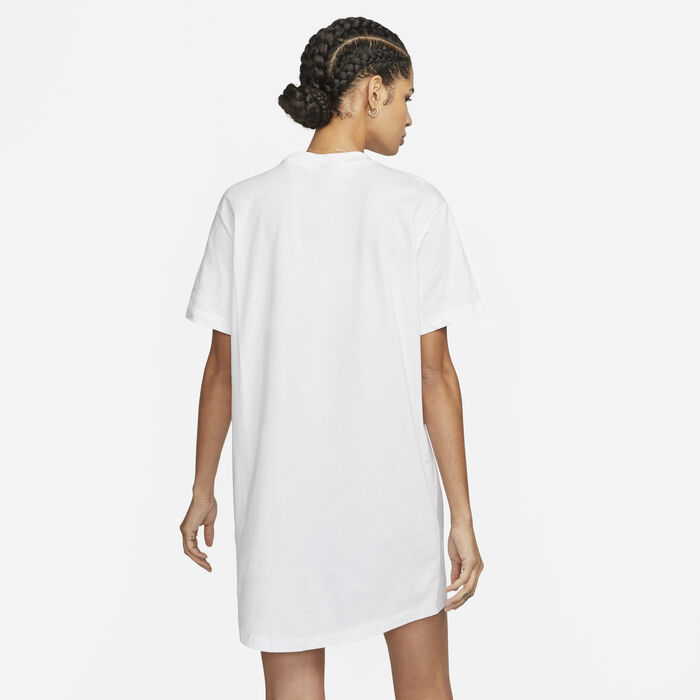Nike Women's Sportswear Essential T-Shirt Dress White Nike Women's Sportswear Essential T-Shirt Dress White image number 1