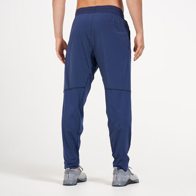 Nike Men's CW Yoga Pants Blue