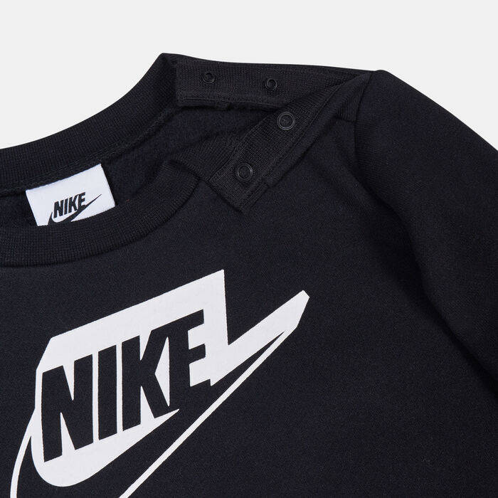 Nike Kids' Sportswear Club Fleece Sweatshirt and Sweatpants Set Black Nike Kids' Sportswear Club Fleece Sweatshirt and Sweatpants Set Black image number 1
