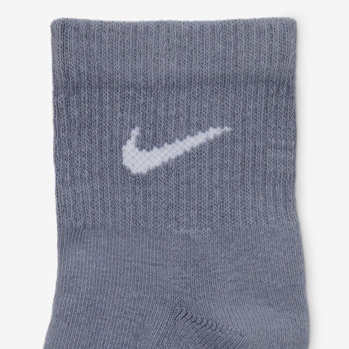 Nike Everyday Plus Cushioned Training Ankle Socks (3 Pairs) Multi Nike Everyday Plus Cushioned Training Ankle Socks (3 Pairs) Multi image number 3