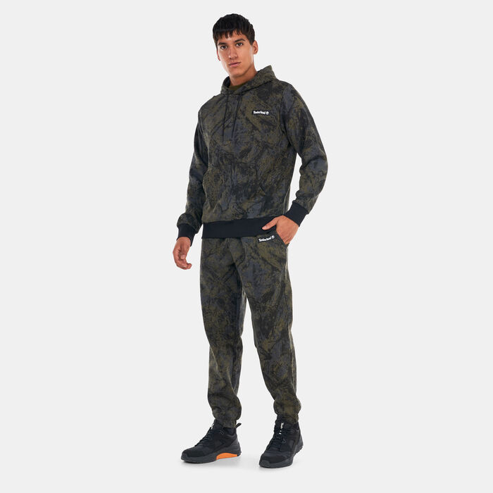 Timberland Men's Printed Mountains Camo Sweatpants Multi Timberland Men's Printed Mountains Camo Sweatpants Multi image number 2