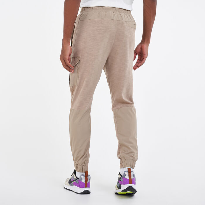 Nike Men's Sportswear Lightweight Essential Pants Brown Nike Men's Sportswear Lightweight Essential Pants Brown image number 1