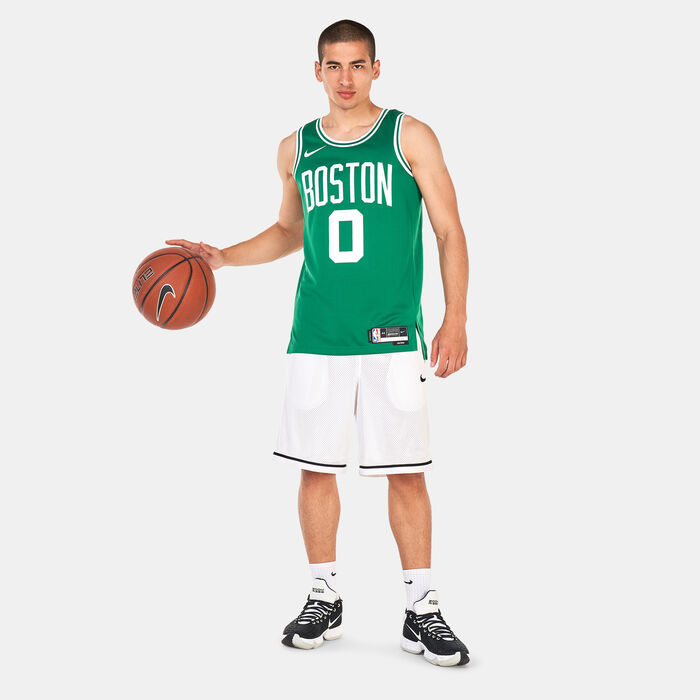Nike Men's Boston Celtics Icon Edition Dri-FIT NBA Swingman Jersey - 2022/23 Green Nike Men's Boston Celtics Icon Edition Dri-FIT NBA Swingman Jersey - 2022/23 Green image number 2
