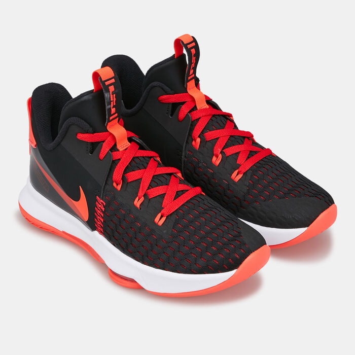 Nike Men's LeBron Witness 5 Shoe Black Nike Men's LeBron Witness 5 Shoe Black image number 1