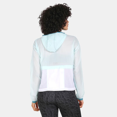 New Balance Women's Printed Impact Run Light Pack Jacket Blue
