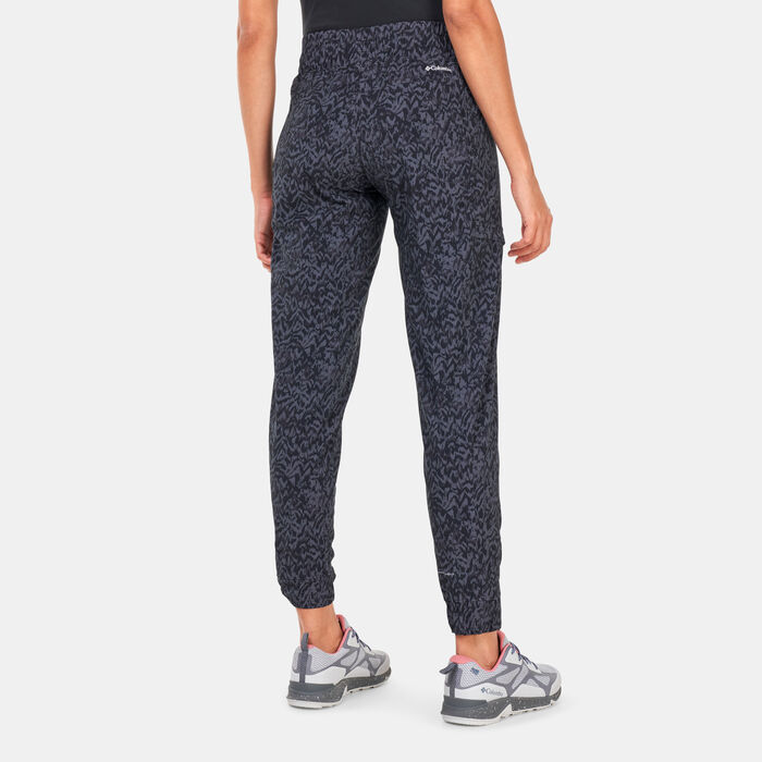 Columbia Women's Pleasant Creek™ Joggers Black Columbia Women's Pleasant Creek™ Joggers Black image number 1