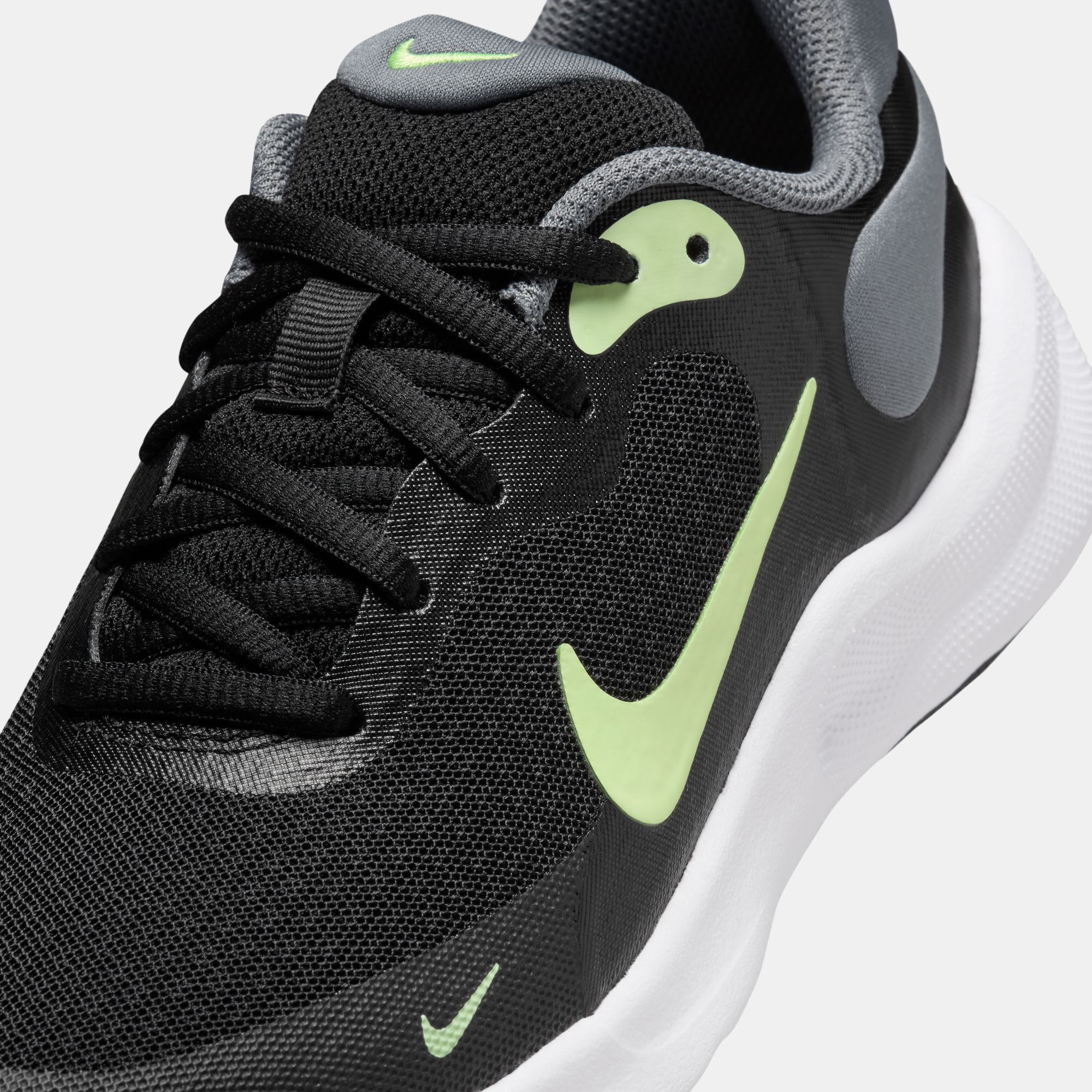 Nike youth flex revolution new arrivals