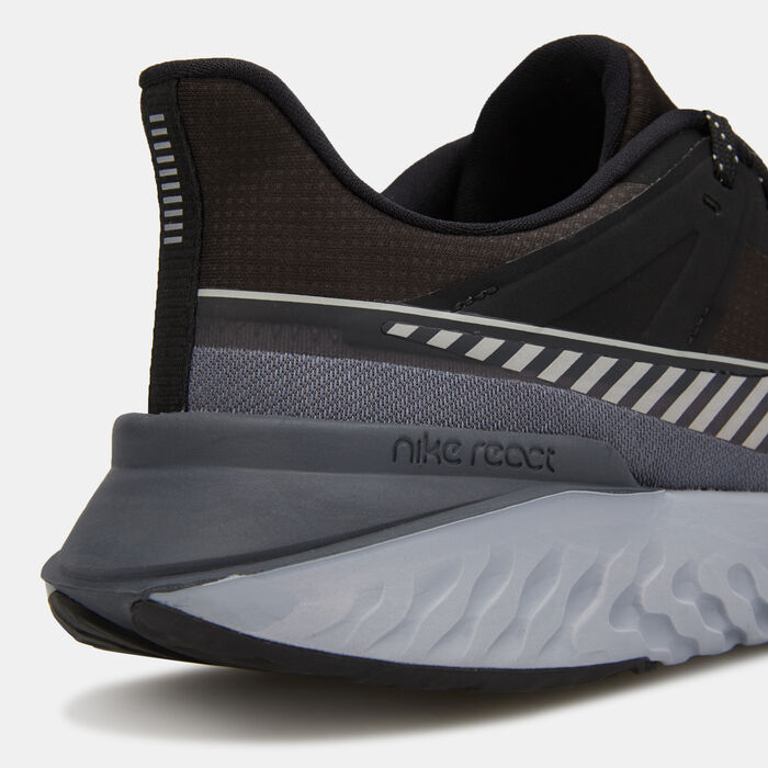 Nike Women's Legend React 2 Shoe Black image number 4