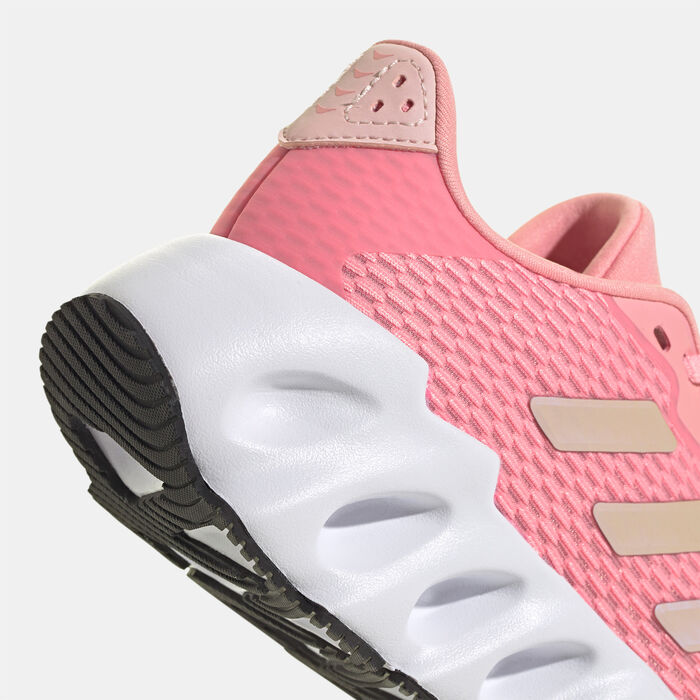 adidas Kids' Switch Run Shoes Pink image number 4
