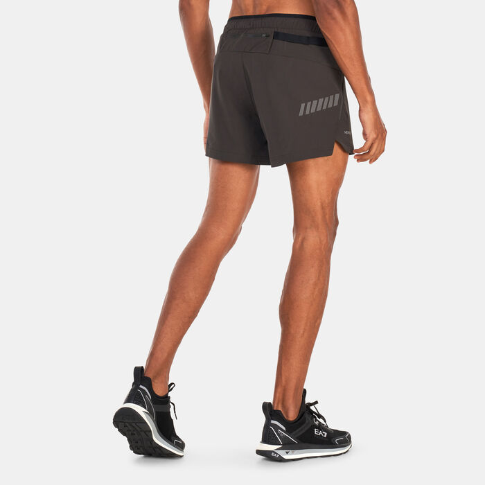 EA7 Emporio Armani Men's Ventus 7 Top Performance Shorts Grey EA7 Emporio Armani Men's Ventus 7 Top Performance Shorts Grey image number 1