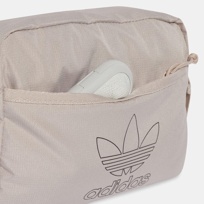 adidas Originals Airliner Crossbody Bag Beige adidas Originals Airliner Crossbody Bag Beige image number 4