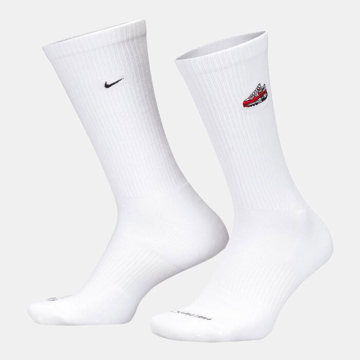 Nike Everyday Plus Cushioned Crew Socks White Nike Everyday Plus Cushioned Crew Socks White image number 0