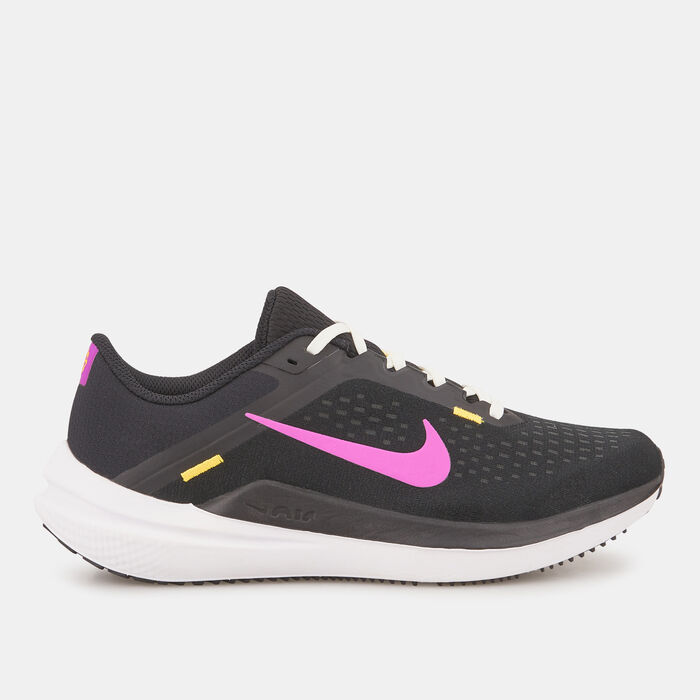 Nike Women's Winflo 10 Road Running Shoe Black Nike Women's Winflo 10 Road Running Shoe Black image number 0