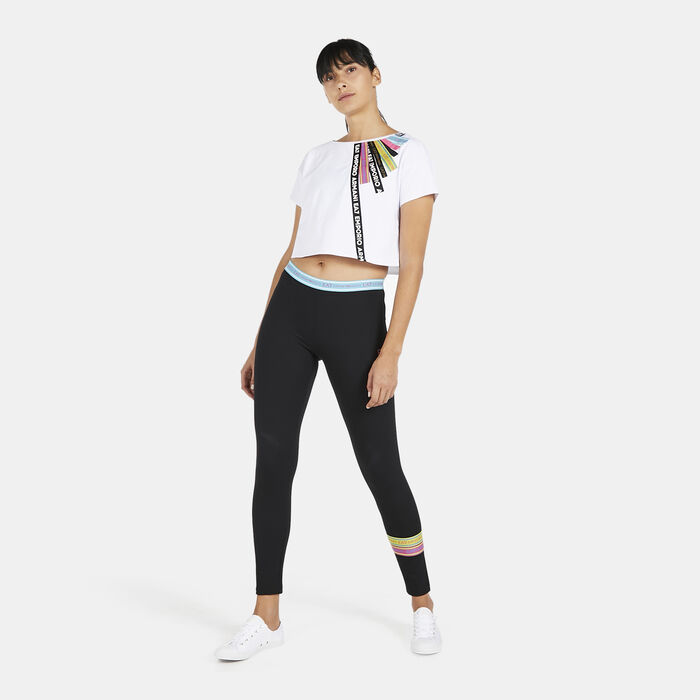 EA7 Emporio Armani Women's Logo T-Shirt White EA7 Emporio Armani Women's Logo T-Shirt White image number 2