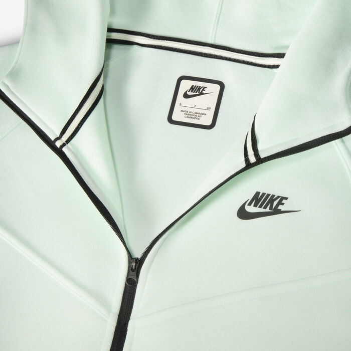 Nike Women's Sportswear Tech Fleece Windrunner Full-Zip Hoodie Green Nike Women's Sportswear Tech Fleece Windrunner Full-Zip Hoodie Green image number 3