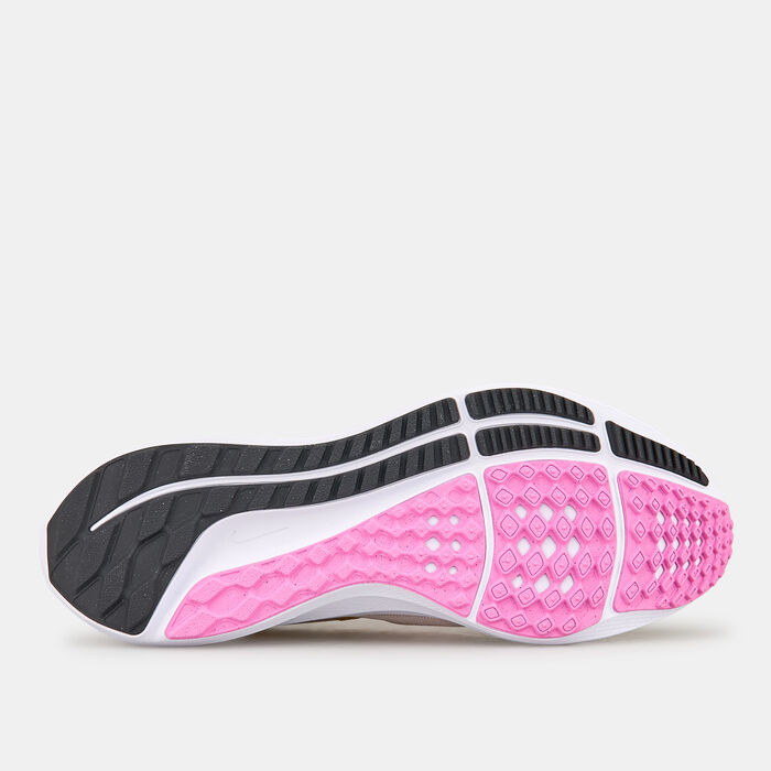 Nike Women's Air Zoom Pegasus 39 Shoe White image number 3