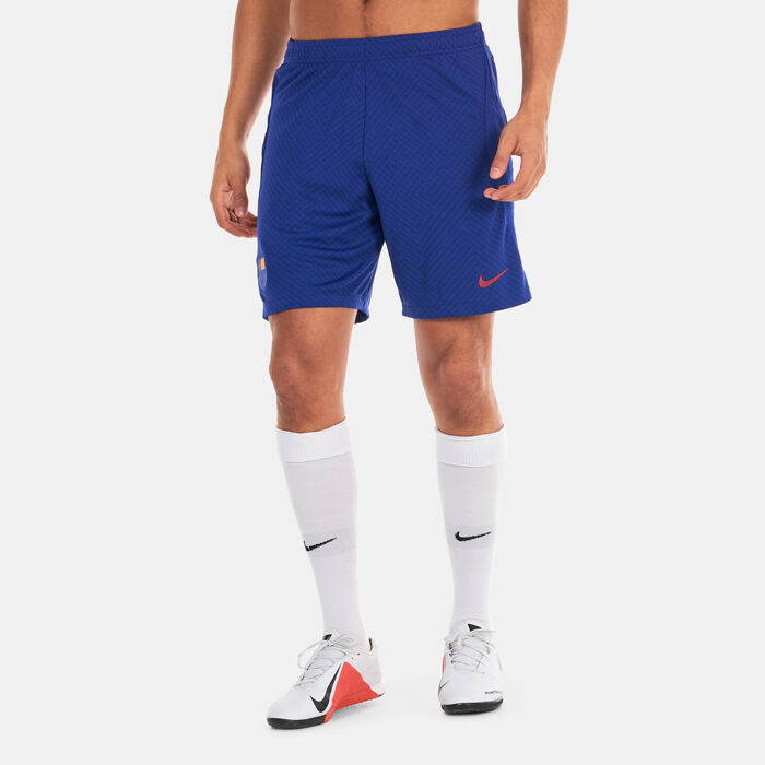 Nike Men’s F.C. Barcelona Dri-FIT Strike Shorts Blue Nike Men’s F.C. Barcelona Dri-FIT Strike Shorts Blue image number 0