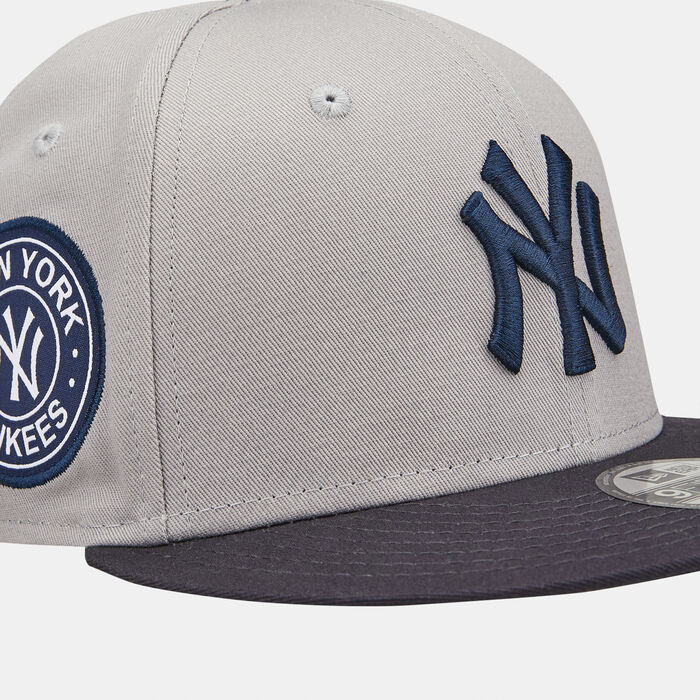 New Era Men's New York Yankees Side Patch 9FIFTY Cap Grey image number 2