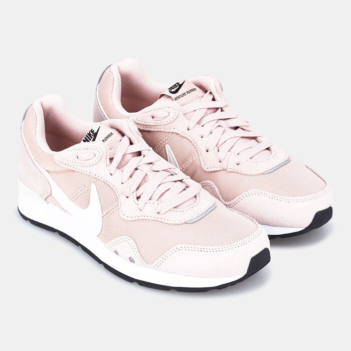 Nike Women's Venture Runner Shoe Pink Nike Women's Venture Runner Shoe Pink image number 1