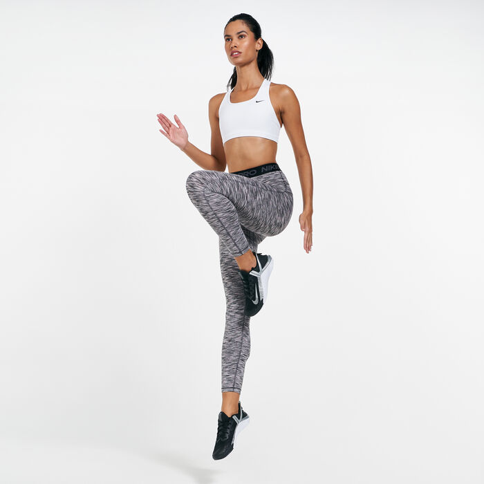Nike Women's Swoosh Sports Bra White Nike Women's Swoosh Sports Bra White image number 2