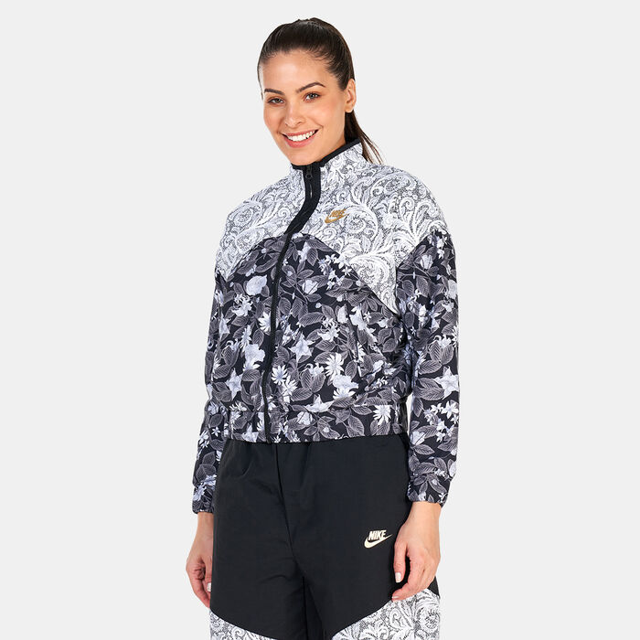 Nike Women's Serena Williams Design Crew Woven Jacket Grey Nike Women's Serena Williams Design Crew Woven Jacket Grey image number 0