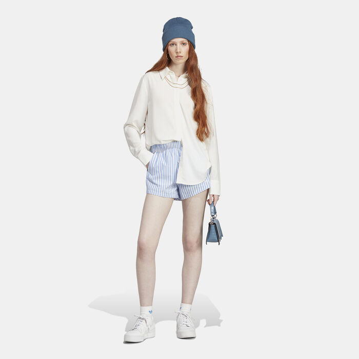 adidas Originals Women's Premium Essentials Poplin Stripe Shorts Blue adidas Originals Women's Premium Essentials Poplin Stripe Shorts Blue image number 2