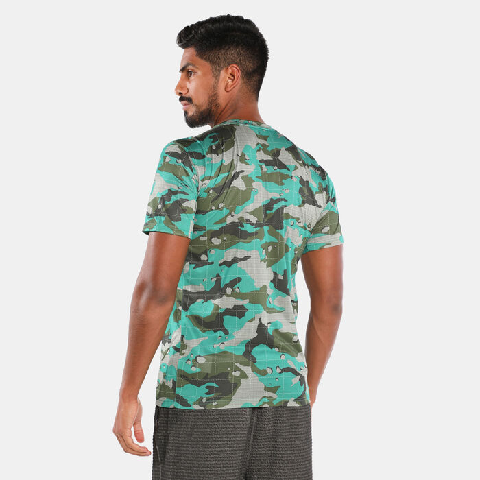 Nike Men's Dri-FIT Training T-Shirt Green Nike Men's Dri-FIT Training T-Shirt Green image number 1