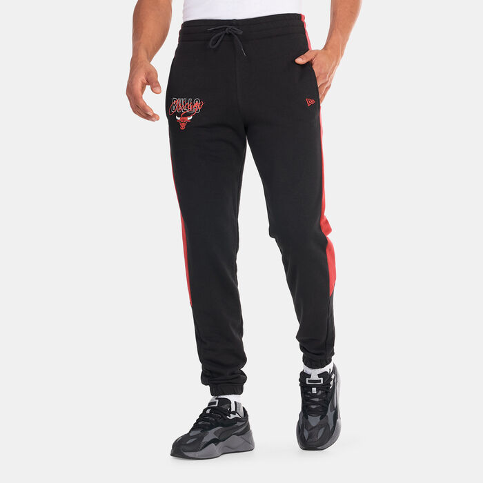 New Era Men's Chicago Bulls Script Joggers Black New Era Men's Chicago Bulls Script Joggers Black image number 0