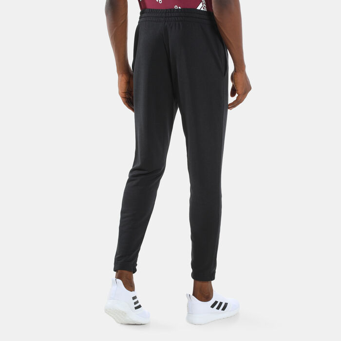 adidas Men’s Essentials Tapered Logo Joggers Black adidas Men’s Essentials Tapered Logo Joggers Black image number 1