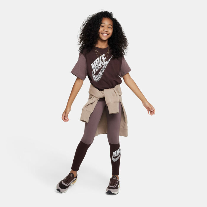 Nike Kids&rsquo; Sportswear Favourites Dance Leggings (Older Kids) Brown image number 4