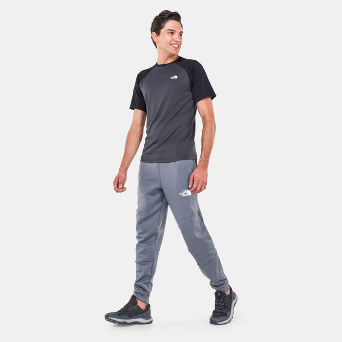 The North Face Men's Mountain Athletics Fleece Trousers Grey image number 2