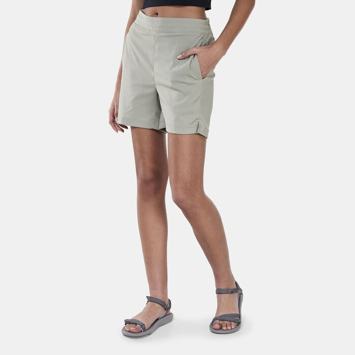 Columbia Women's On The Go™ Shorts Green Columbia Women's On The Go™ Shorts Green image number 0