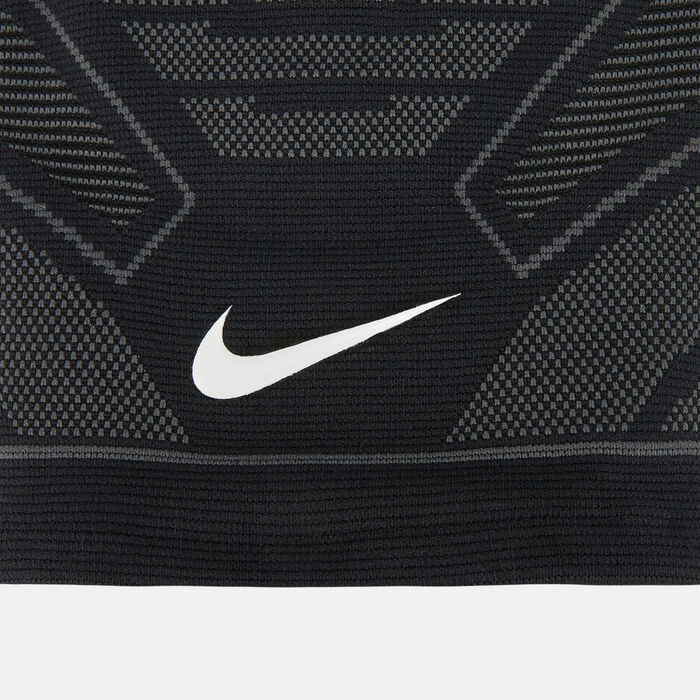 Nike Pro Knitted Knee Sleeve Black image number 2
