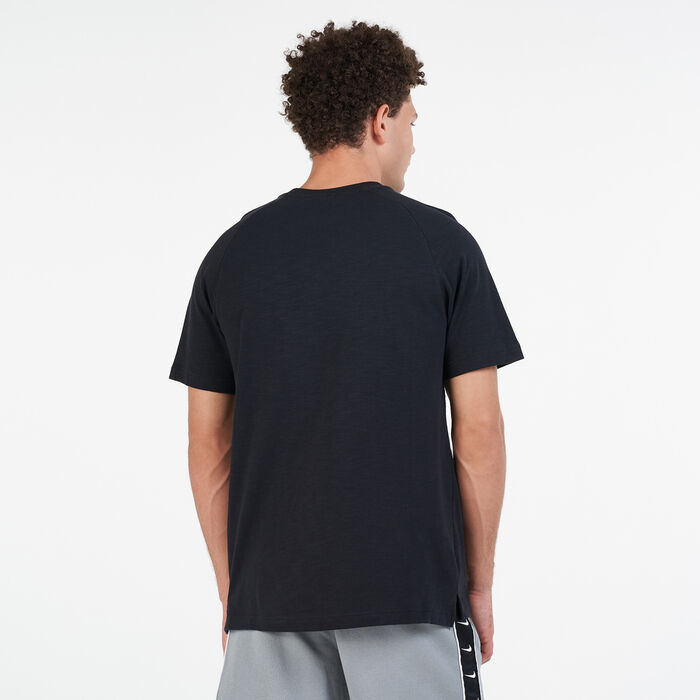 Nike Men's Sportswear T-Shirt Black image number 1