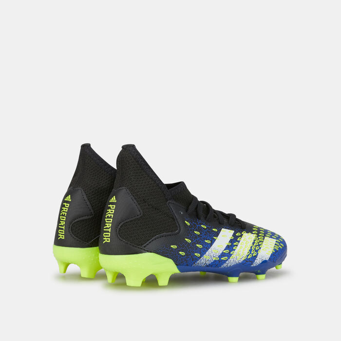 adidas Kids' Predator Freak.3 Firm Ground Football Shoe Multi image number 2