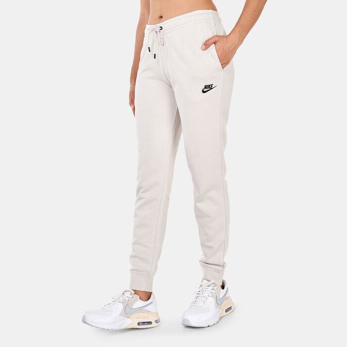Nike Women's Sportswear Essential Fleece Sweatpants Ivory Nike Women's Sportswear Essential Fleece Sweatpants Ivory image number 0