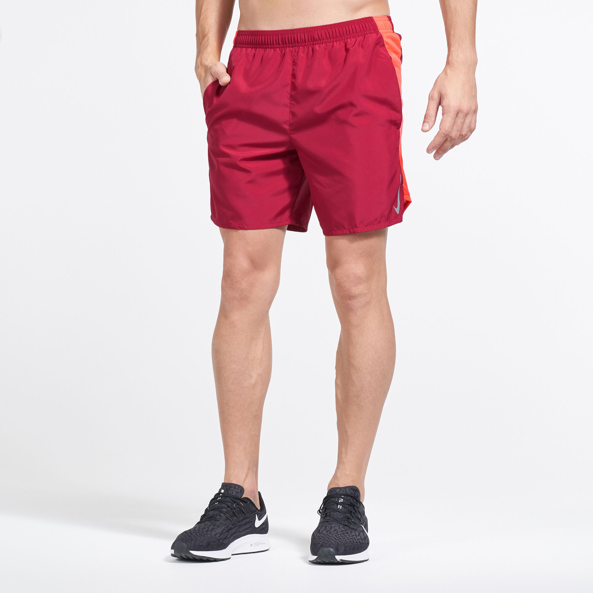 Men s Challenger 7 Inch Brief Lined Running Shorts Black Nike in Qatar SSS