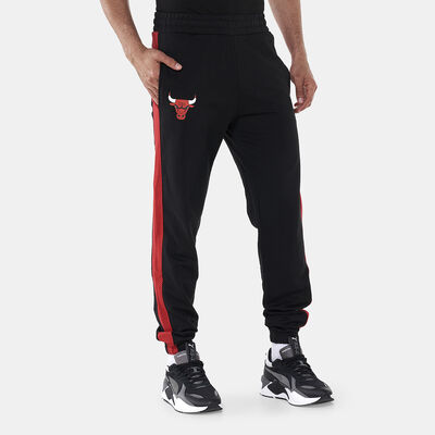 New Era Men's NBA Chicago Bulls Team Logo Sweatpants Black