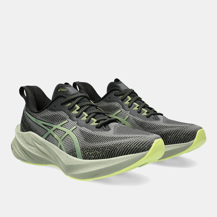 ASICS Men's NOVABLAST 3 LE Running Shoes Black ASICS Men's NOVABLAST 3 LE Running Shoes Black image number 1
