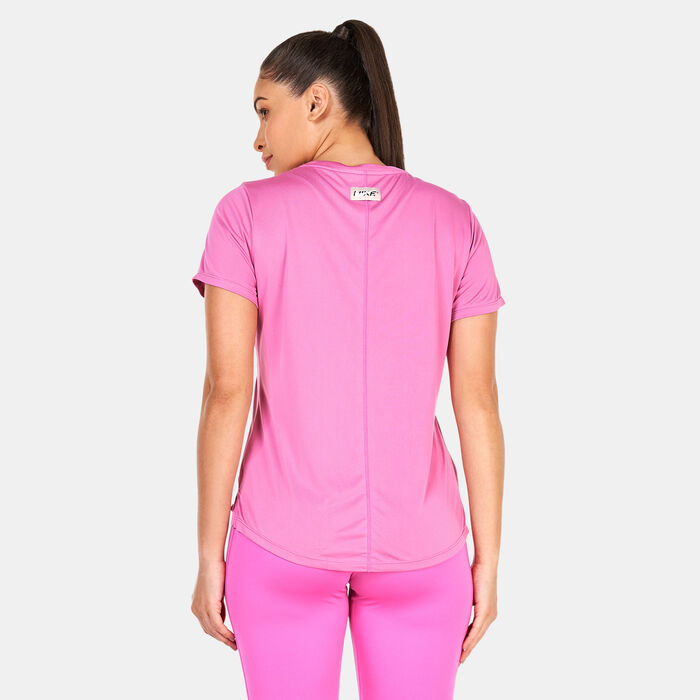 Nike Women's Dri-FIT One GFX T-Shirt Pink Nike Women's Dri-FIT One GFX T-Shirt Pink image number 1